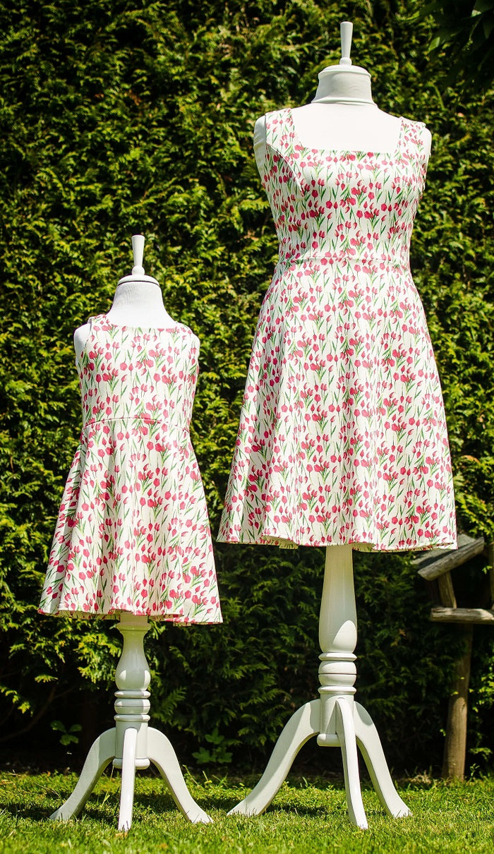 Simply Lovely | Mama