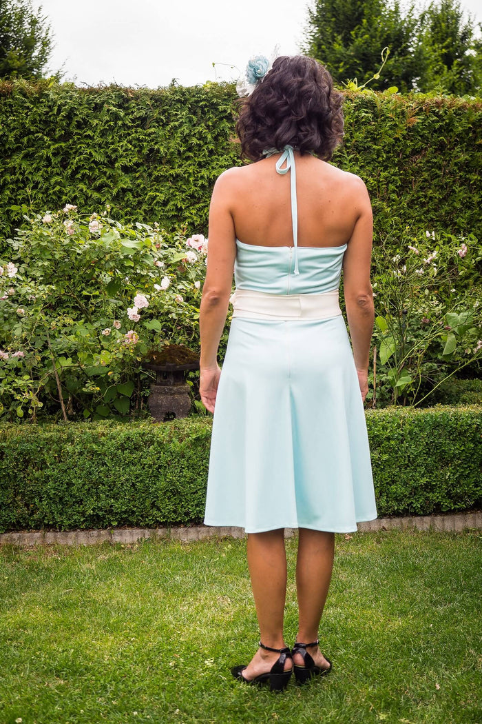 Elegant Elena | Mama